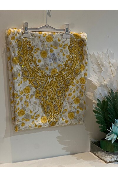 REHAM Emirati-style embroidered fabric for the chest and sleeves