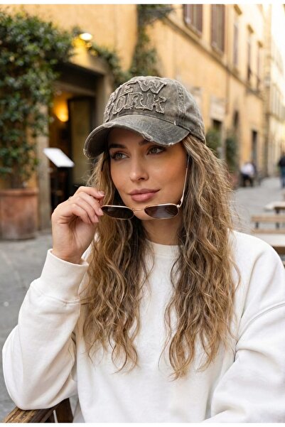 LAGRANZE Noir Heritage Cap – Vintage Textured Premium Unisex Hat