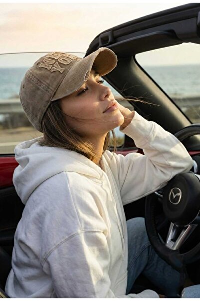 LAGRANZE Noir Heritage Cap – Vintage Textured Premium Unisex Hat