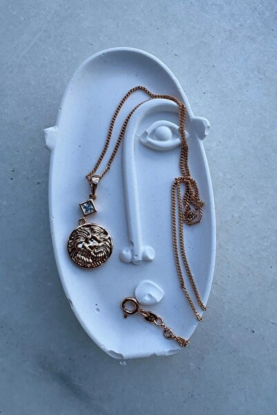 Baghes Gold Color Necklace with Lion Figure and Stone Detail
