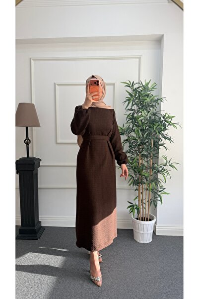 Nisa Nalbantoğlu Tweed Hijab Dress
