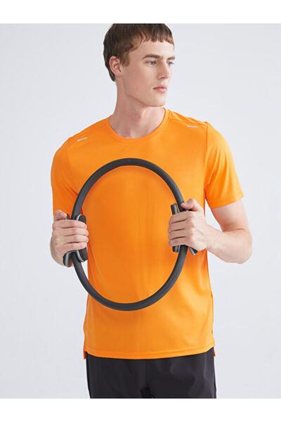 LC Waikiki منتجات فريزن ستور التي لا مثيل لها I تي شيرت رياضي للرجال بأكمام ق...