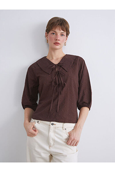 LC Waikiki RMZ GİYİM FARKIYA بلوزة أطفال بياقة روبا مطرزة بفيونكة