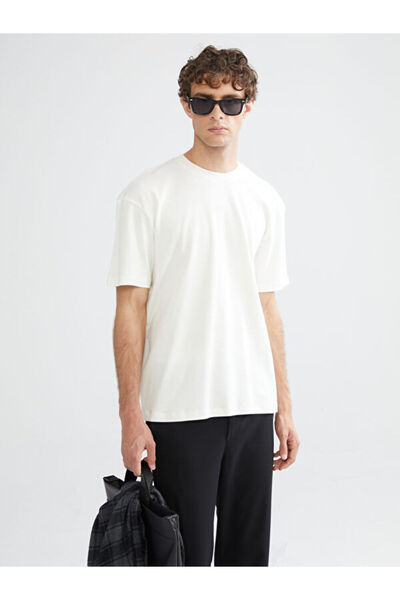 LC Waikiki منتجات فريزن ستور التي لا مثيل لها I تي شيرت رجالي بياقة صفر روبا