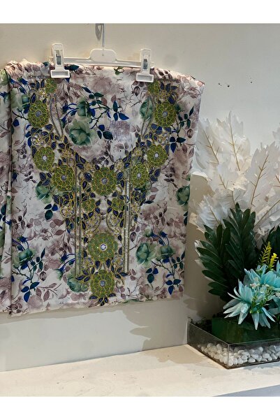 REHAM Emirati embroidered fabric