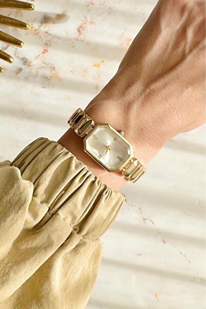 OQQO Helia Köşeli Kasa Taşlı Kadran Gold Kadın Kol Saati