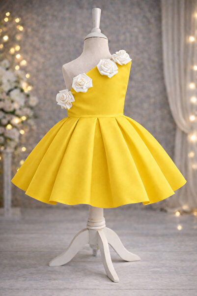 MUSGEM فستان سهرة للفتيات بتصميم خاص من طراز روزاليا باللون الأصفر بدون أكمام...