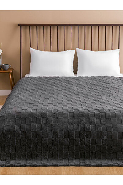 LC Waikiki Rmz Gi̇yi̇m Farkiyla Embroidered Double Blanket 200X220 cm