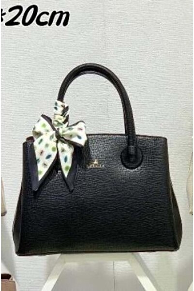 loraina Shoulder Bags