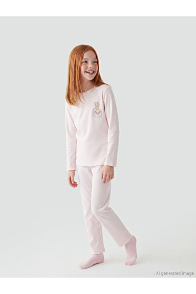 LC Waikiki منتجات فريزن ستور الفريدة من نوعها I طقم بيجامة بناتي مطبوع عليه أ...