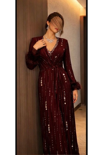 Joji Georgette dress, full sequins and feathers