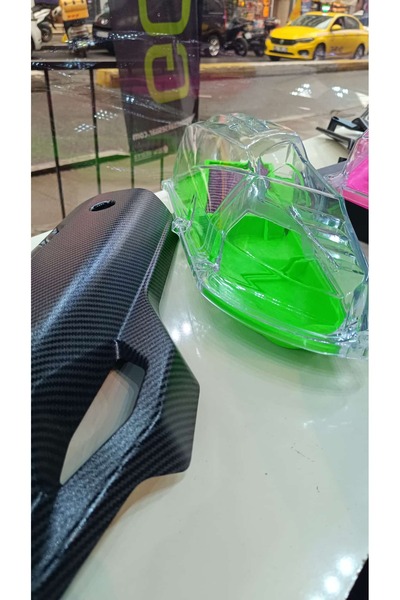 Honda pcx renkli filtre şeffaf kapak