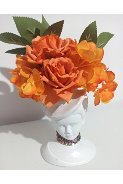 Pasiunea Florilor GIRL WITH WHITE CERAMIC HAT WITH ORANGE FLOWERS