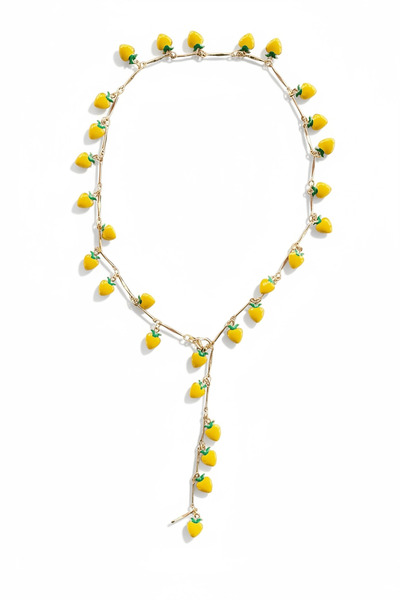 TAKIŞTIR Altın Renk Sarı Çilek Figürlü Çelik Y Kolye