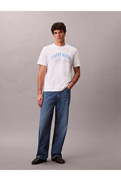 Calvin Klein Erkek 20's March Grafik Detaylı T-shirt