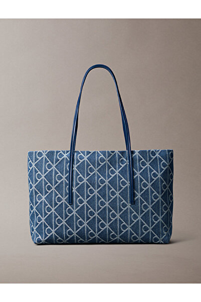 Calvin Klein Kadın Emblem Aop Denim Tote Çanta