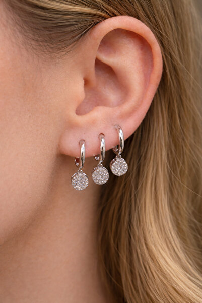 CeyCey takiaksesuar Zarafetin Modern Işıltısı:Tek delikte Üçlü Sallantılı Taş...