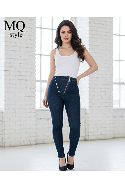 MQ Women's straight-leg jeans from Style