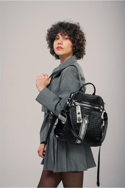 STUMBANNG Cary Black Leather Sleeve and Backpack