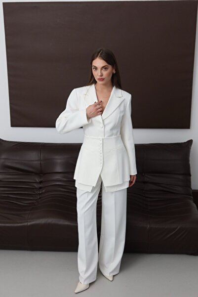 ALVOR Premium Jacket with Belted Waist and Corset Design