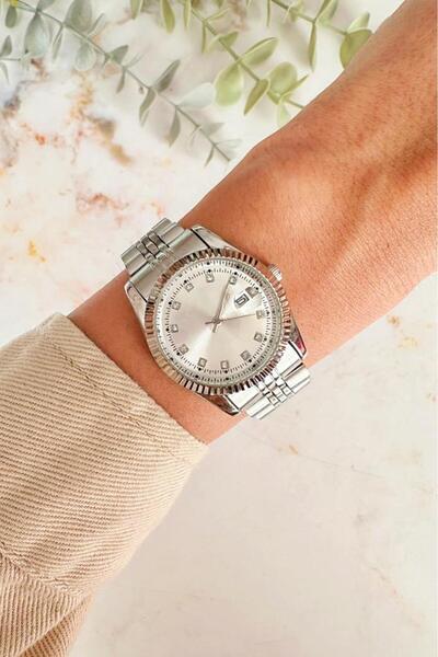 OQQO Oria Gray Calendar Detailed Women's Wristwatch