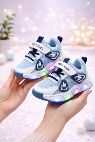 Superbaby Светещи маратонки Panda New Style