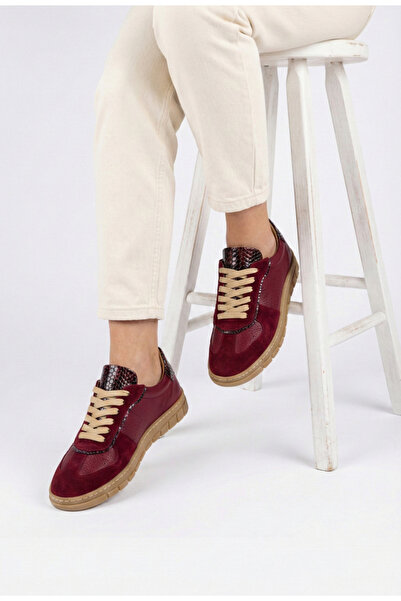 Dasha Women's burgundy shoes made of several types of Leather 40