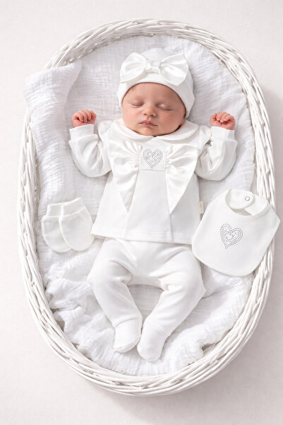 VERONA TARZ Baby Girl 5-Piece Hospital Discharge Set 0-3 Months Hearted Bow C...