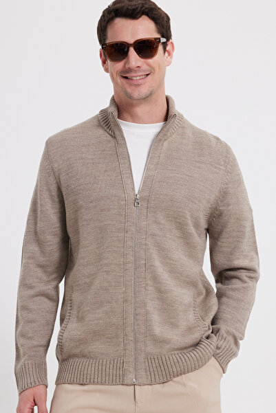 Tudors Men's standard fit regular cut zip-up brown cardigan