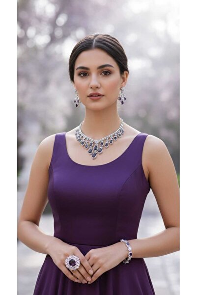 Arjwan Accessories A stunning women's jewelry accessory set
