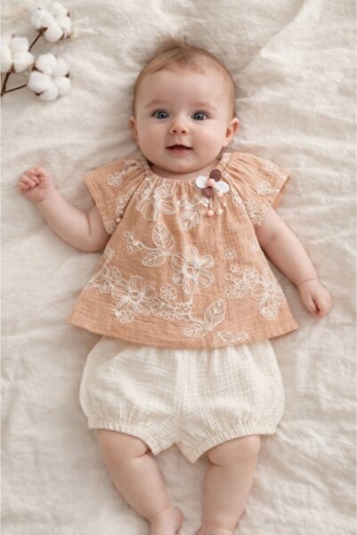 Pure Boutique Σετ για μωρά κορίτσια, καφέ μπλούζα με φλοράλ κέντημα, κρεμ σορ...