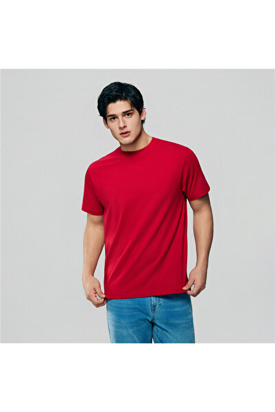 Giordano Men’s Slim Fit Cotton Crew Neck Tee