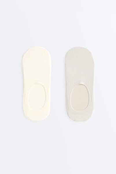 Oysho 2'li yüksek kesim fitilli mikrofiber görünmez çorap