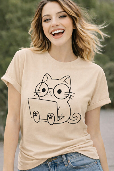 ArtYus Cat with Laptop Printed Cotton Relaxed Fit Round Neck Unisex T-Shirt