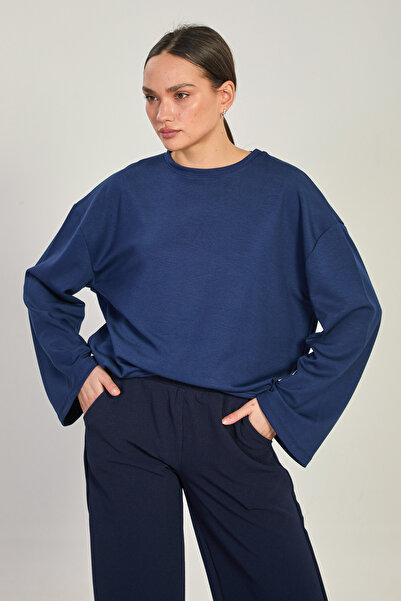 BARRELS AND OIL Women's Wide Sleeve Modal Sweatshirt - Navy Blue