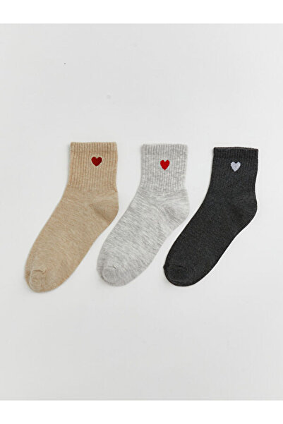 LC Waikiki Rmz Gi̇yi̇m Farki̇yla Heart Embroidered Women's Socks 3-Piece Set
