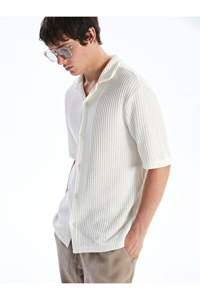 LC Waikiki Nevavm Comfortable Fit Short Sleeve Men's Shirt with Difference