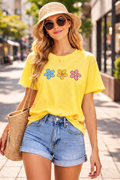 ArtYus Colorful Daisies Printed Cotton Relaxed Fit Round Neck Unisex T-Shirt
