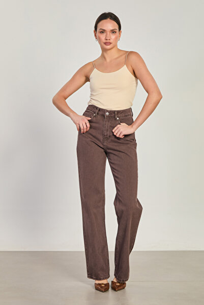 BARRELS AND OIL Women's Straight Jean Pants - Bitter Brown