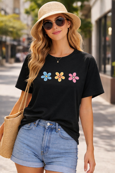 ArtYus Colorful Daisies Printed Cotton Relaxed Fit Round Neck Unisex T-Shirt