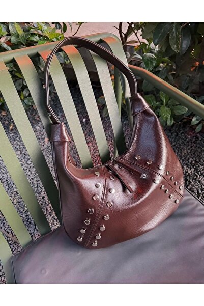 MyleeButik Vintage Esintili Troklu Kahve Baget Gümüş Zımba Detaylı Omuz Çantası