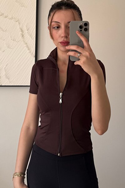 İlayda Toprak Bluză sport maro cu mânecă scurtă și fermoar pentru yoga Merso ...