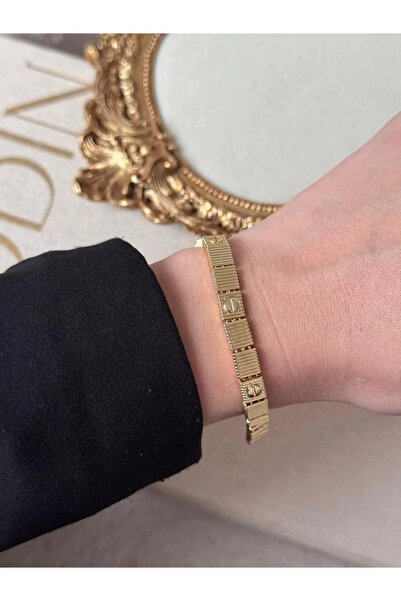 LEROSY CO. Minimal Frame Chain Bracelet Stainless Steel Gold Women's Bracelet