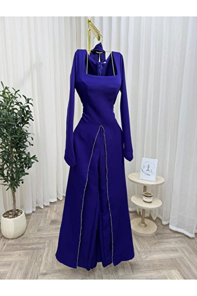 Farah Fashion This dress boasts a design that blends heritage and modern eleg...