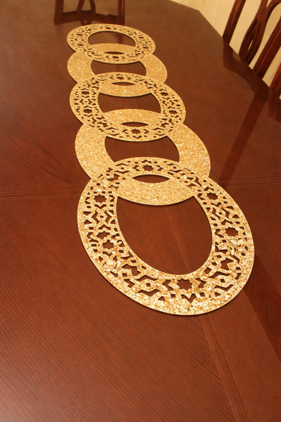 Diva Home Glittery Shiny Gold Faux Leather Laser Cut 33 X 100 Runner