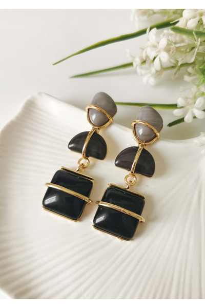 Halley Concept Black form gold detailed earring