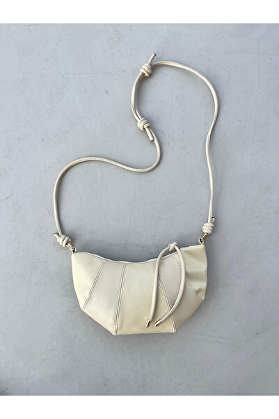 Senza Vedere Croissant Rugan Deri Detaylı Kadın Çapraz Çanta