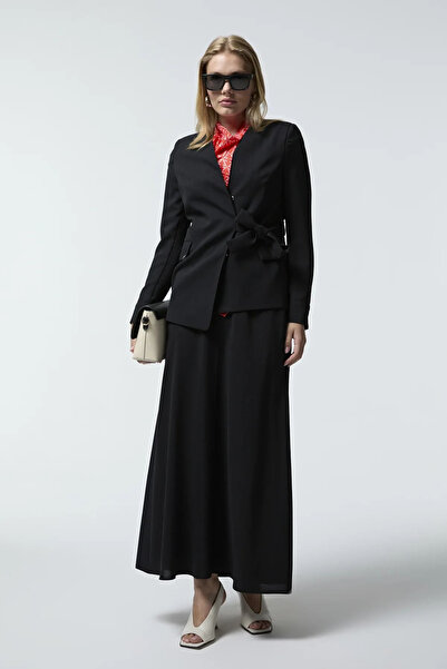 Zühre Bağlama Detaylı Siyah Etekli Takım 1538