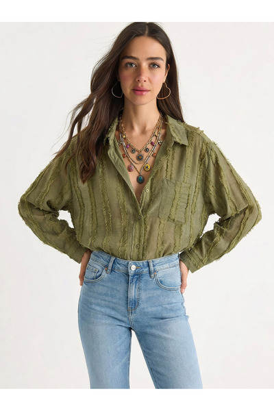 Bianco Lucci Women's Textured Line Patterned Tassel Detailed Single Pocket Ov...