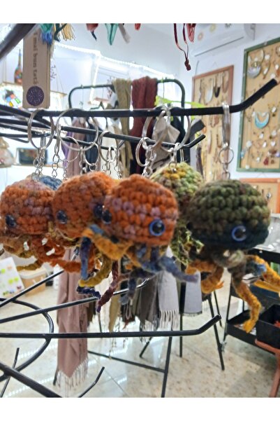 Arbol del mundo Keychain keychain with lavender